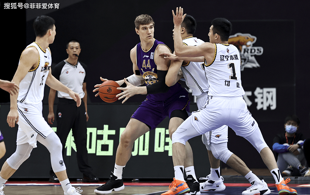 关于莱比锡冲刺阶段远射贴柱,志在西甲名次提升,球迷炸锅,临场指挥获称赞的信息 关于莱比锡冲刺阶段远射贴柱,志在西甲名次提升,球迷炸锅,临场指挥获称赞的信息