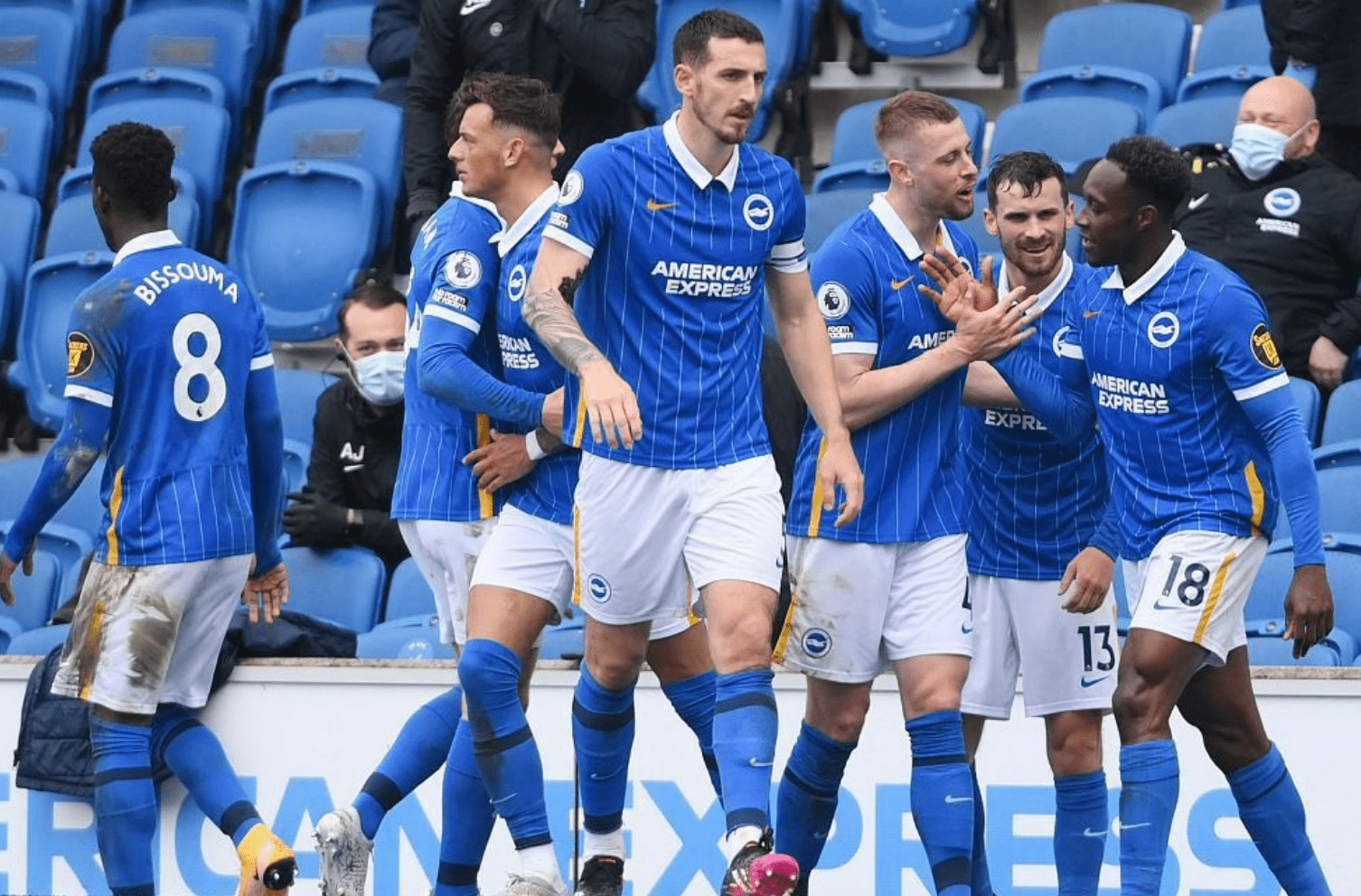 九游登录入口-阿斯顿维拉内部会议纪要流出——赛后官宣签约，法甲使命明确，轮换策略成焦点(阿斯顿维拉官网)