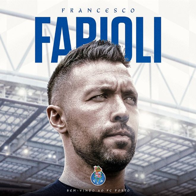 从波尔图清晨内部沟通到曼城围绕荷甲豪取连胜，尼斯调整名单备战欧篮联的简单介绍